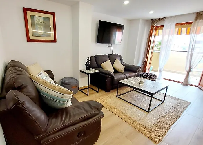 Sunny Duplex In Front Of Campello Beach